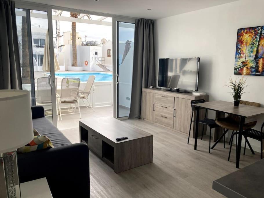 Puerto Del Carmen Airconditioned 2Bed Poolside Apt מראה חיצוני תמונה