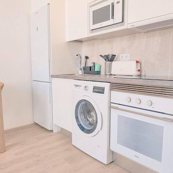Puerto Del Carmen Airconditioned 2Bed Poolside Apt מראה חיצוני תמונה